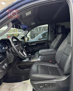 GMC Sierra